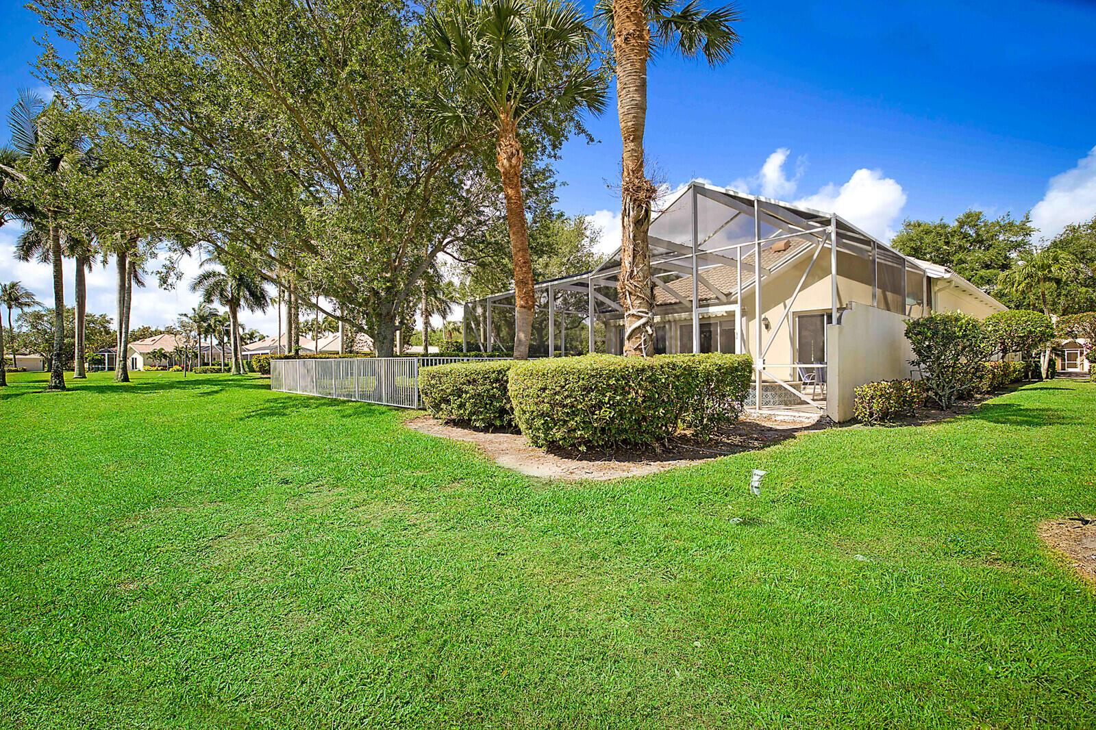 ISLES AT PALM BEACH GARDE - Residential