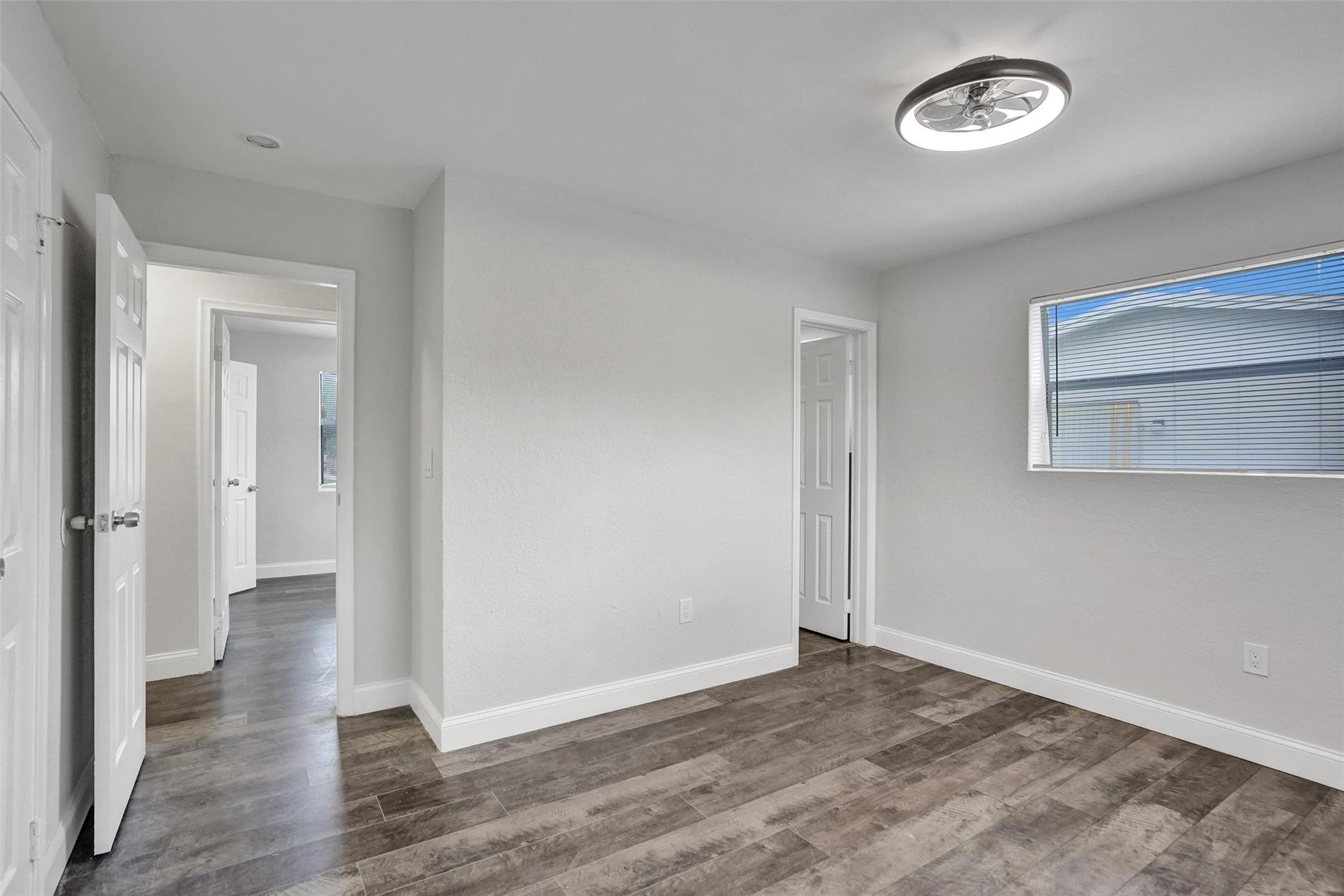 Sunrise Golf Village Sec - Residential