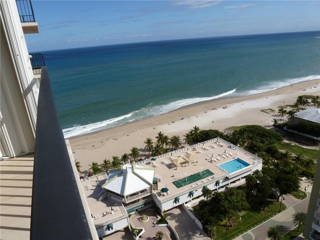 POMPANO BEACH CLUB - Residential