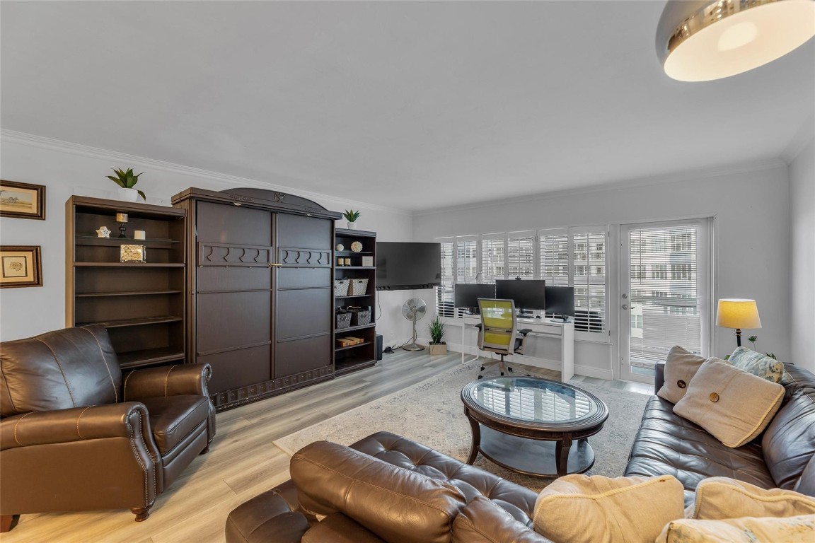 Regency Tower South - Residential