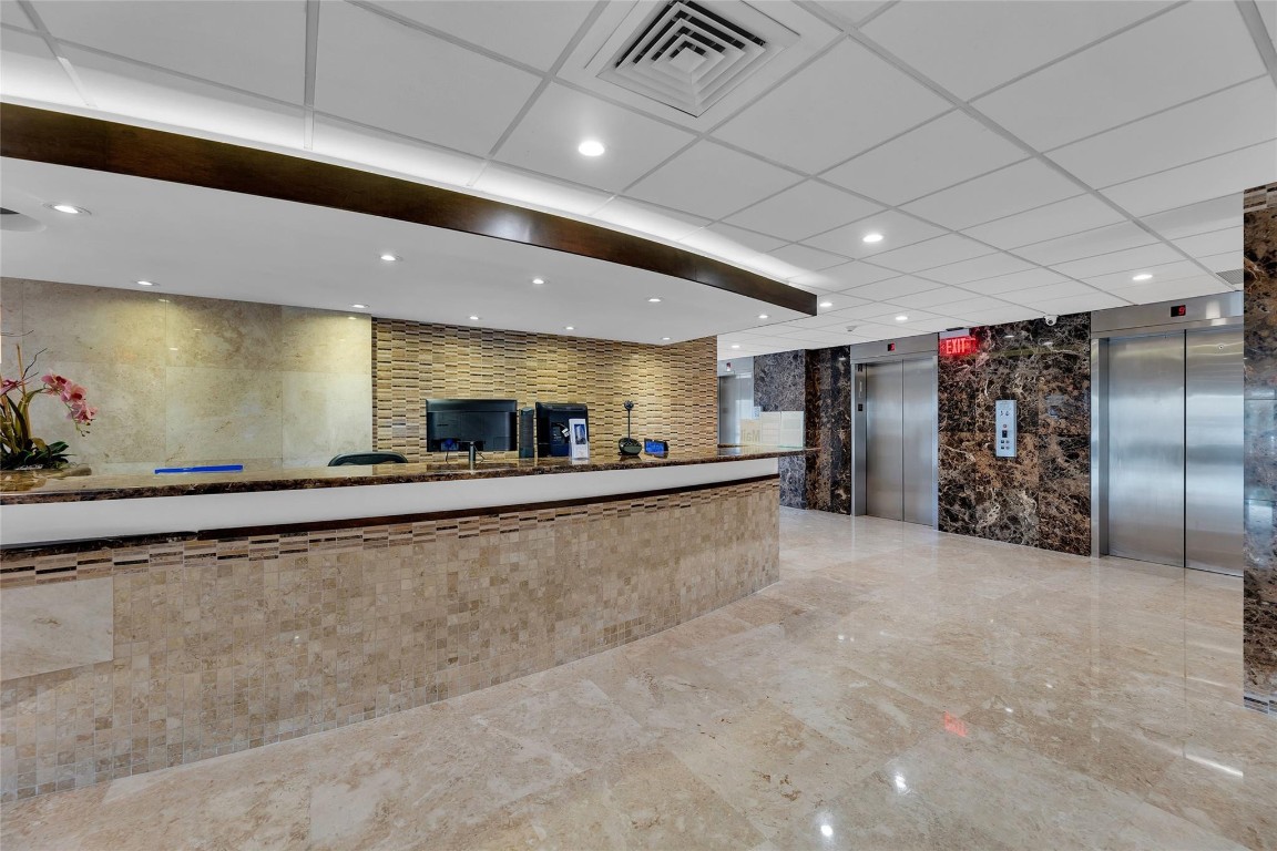 Regency Tower South - Residential