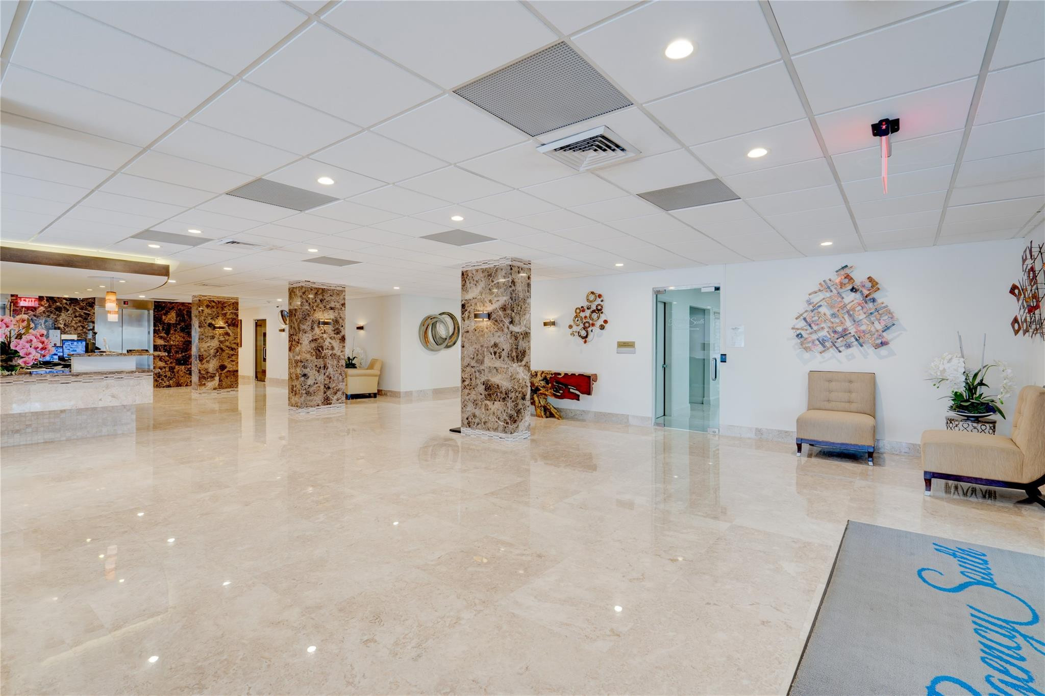 Regency Tower South - Residential