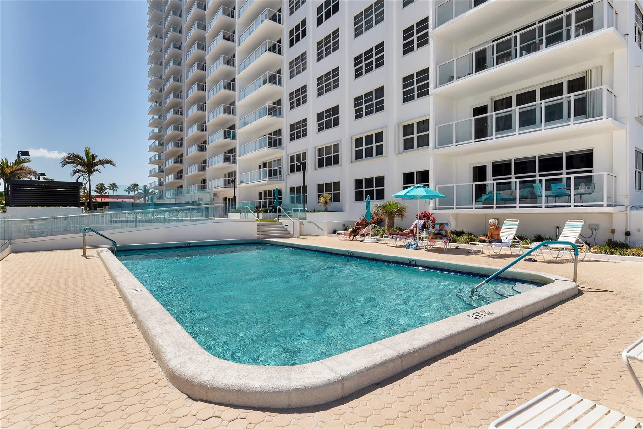 Regency Tower South - Residential