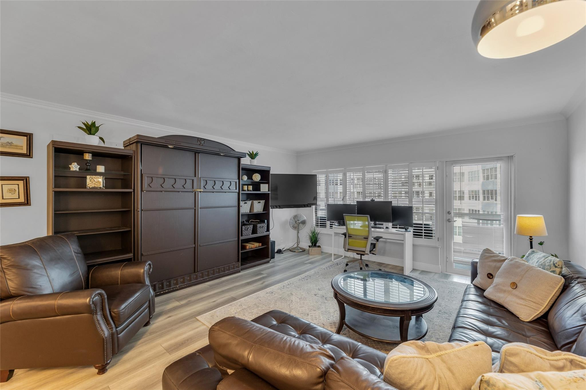 Regency Tower South - Residential