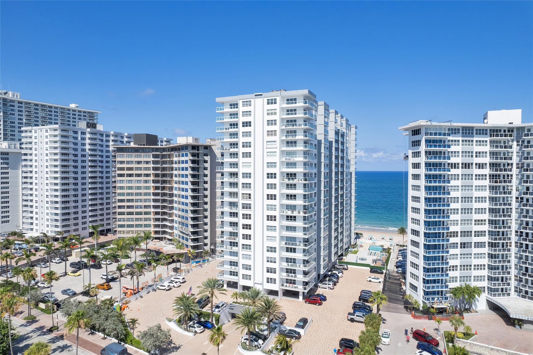 Regency Tower South - Residential