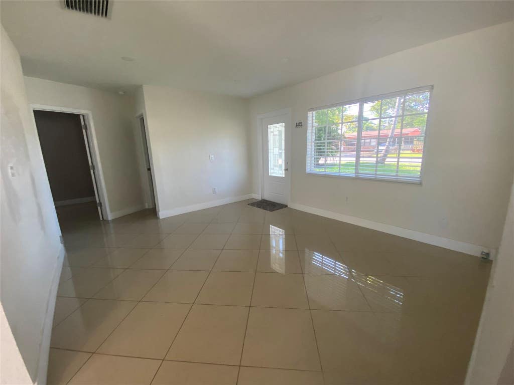 Photo of 6325 Grant Court, Hollywood, FL 33024 (MLS # B26052824)
