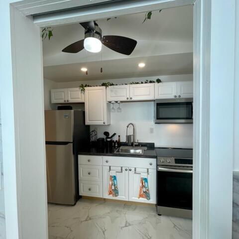 MACKLE PARK 1ST ADD - Residential