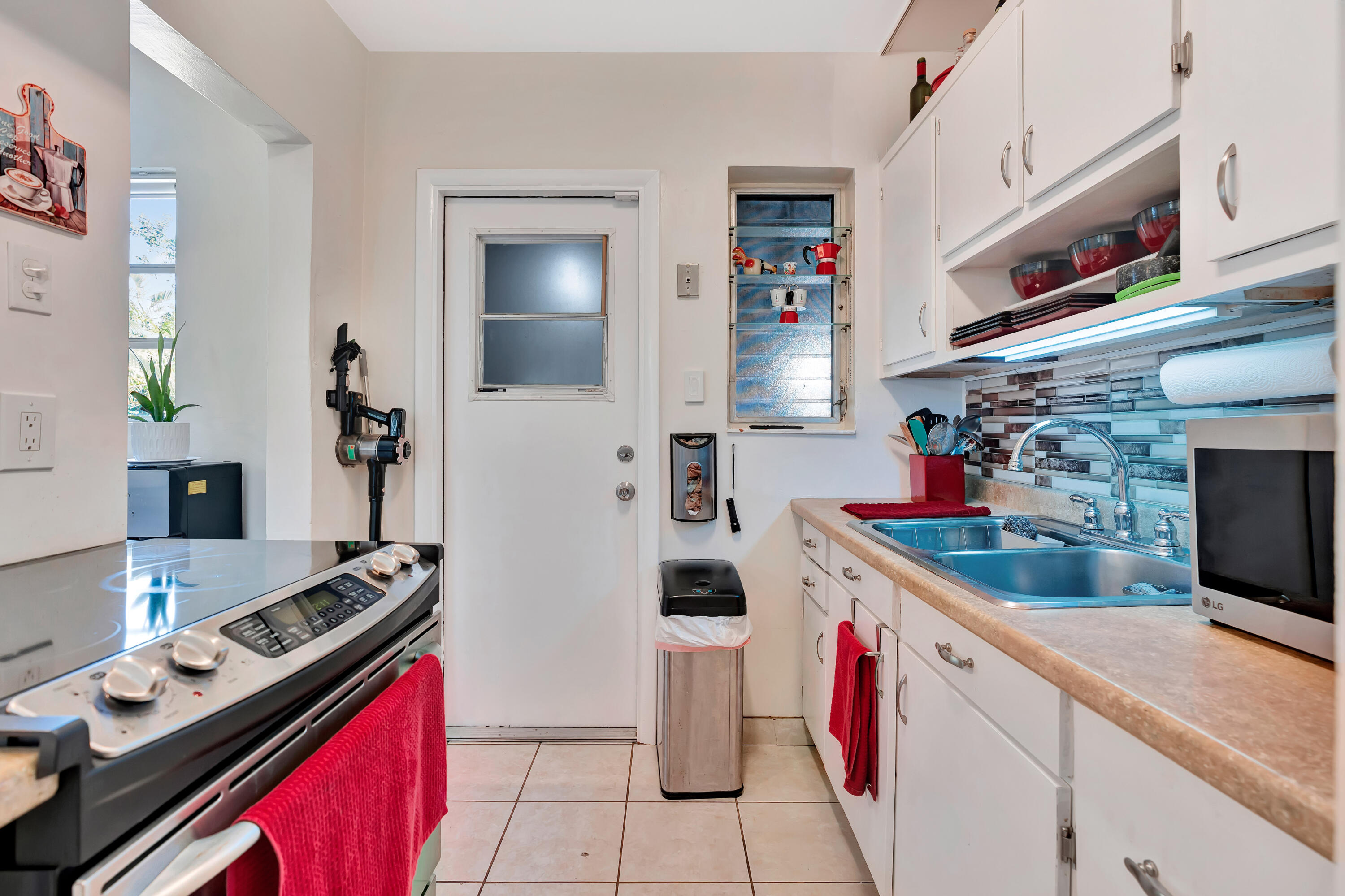 MACKLE PARK 1ST ADD - Residential