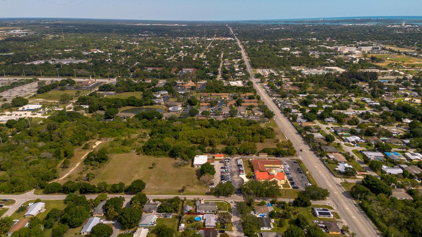 METES AND BOUNDS - Land