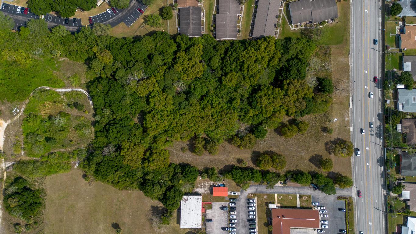 METES AND BOUNDS - Land