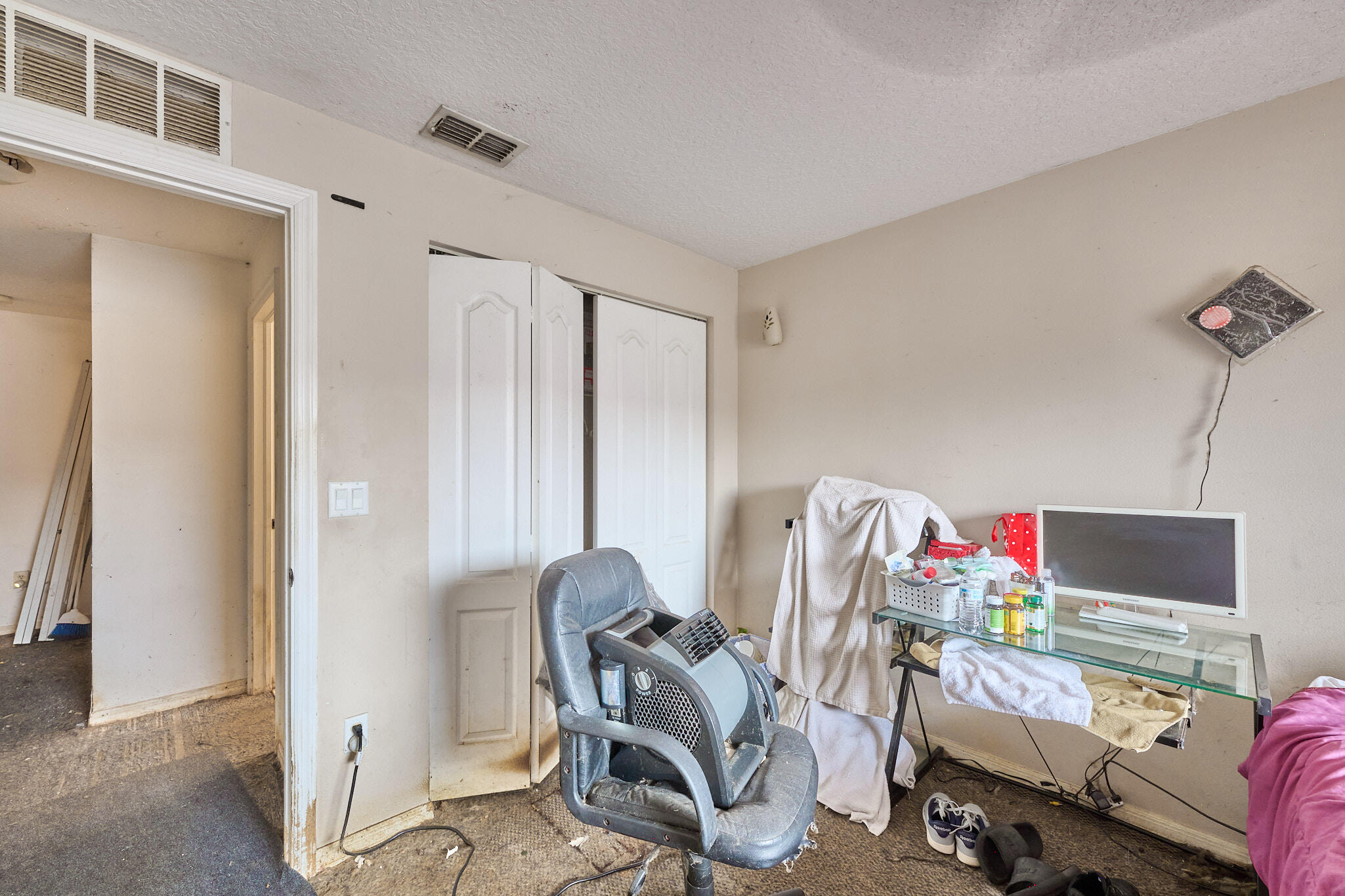 SEMINOLE PALMS - Residential