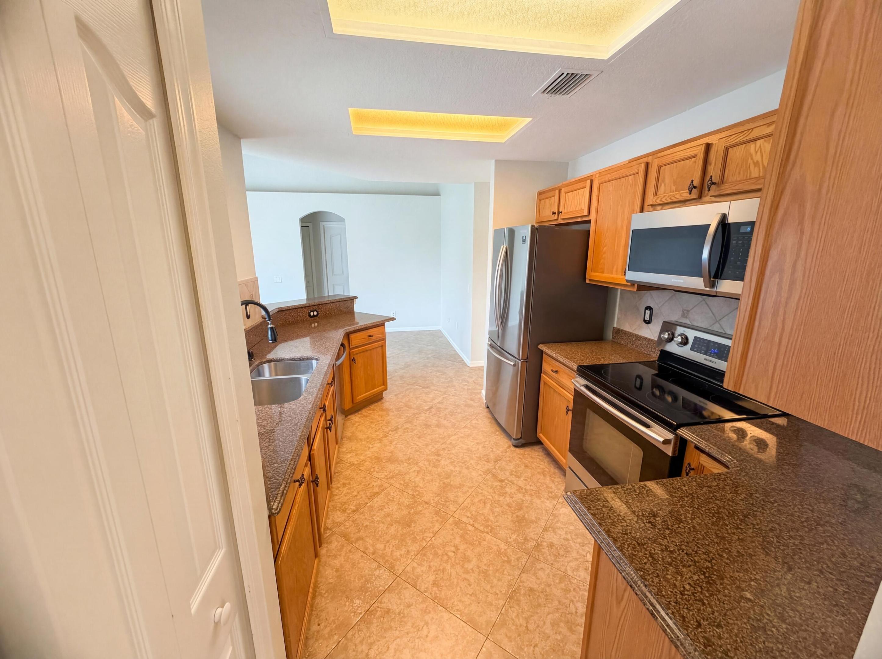 PORT ST LUCIE SECTION 40 - Residential