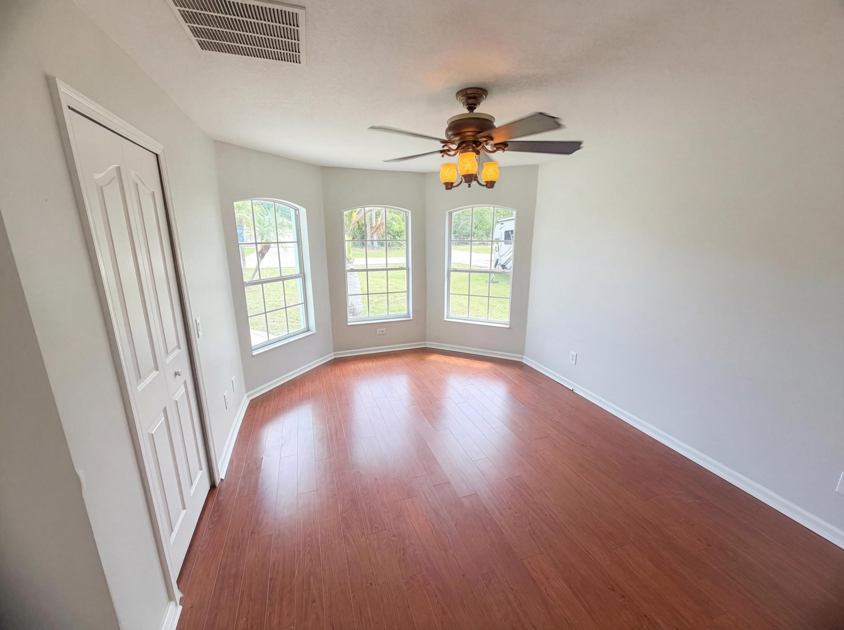 PORT ST LUCIE SECTION 40 - Residential