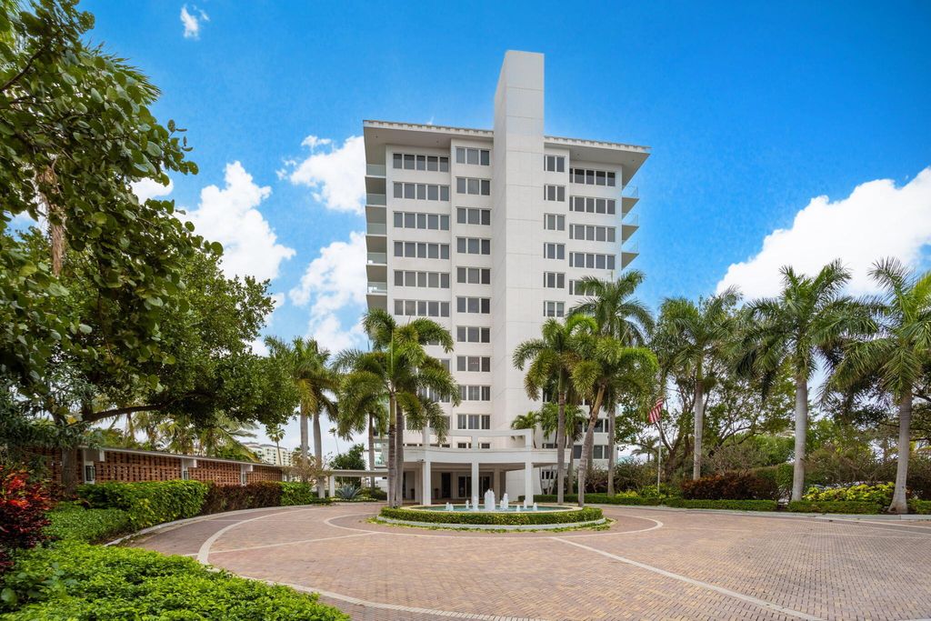 Photo of 701 E Camino Real Real #8f, Boca Raton, FL 33432 (MLS # R11121404)