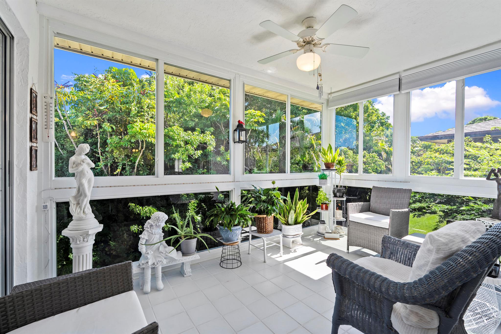 Stuart, Florida 34996, United States, 2 Bedrooms Bedrooms, ,2 BathroomsBathrooms,Residential,Pending,209574