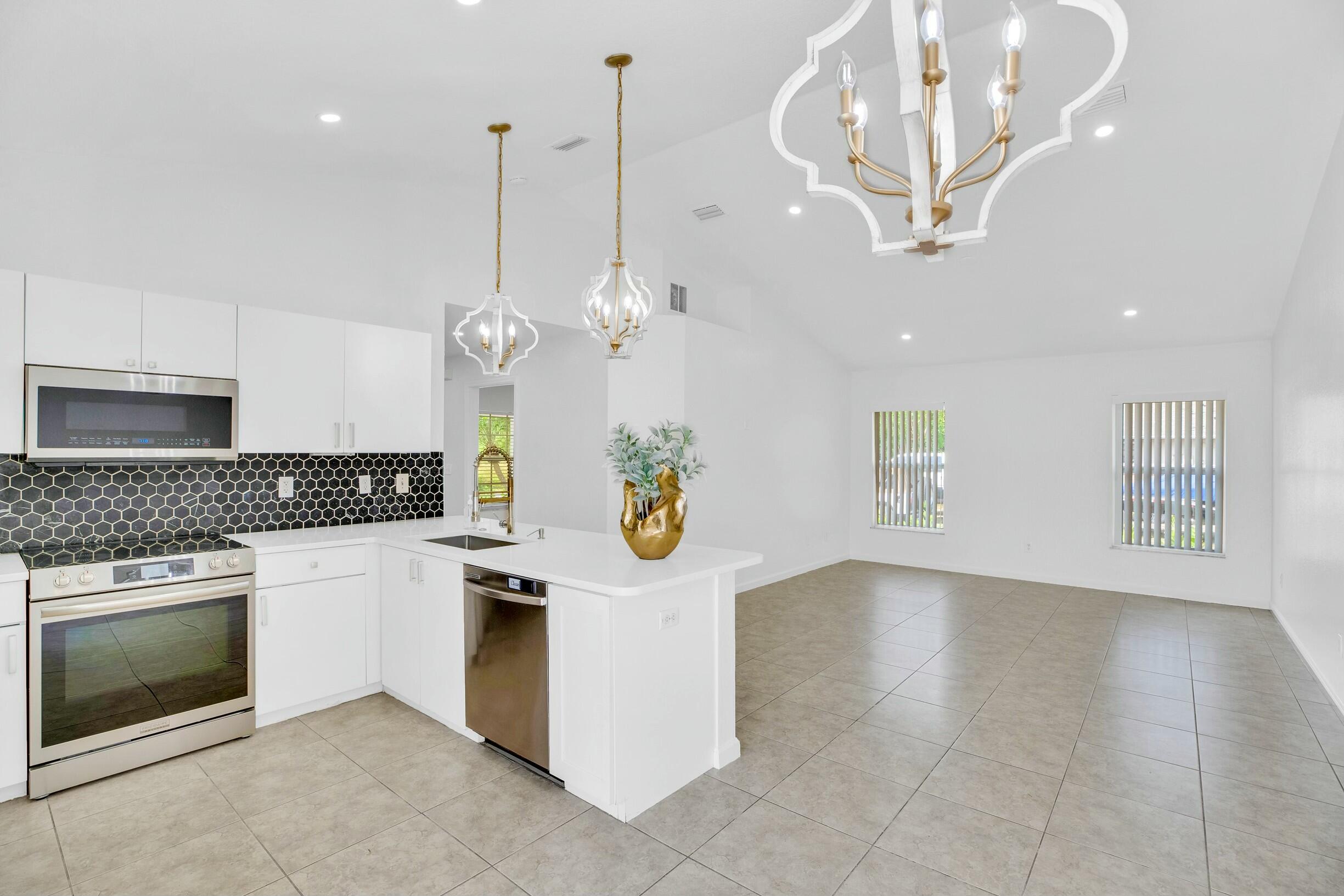 DIXIE HEIGHTS UNIT NO 1 - Residential