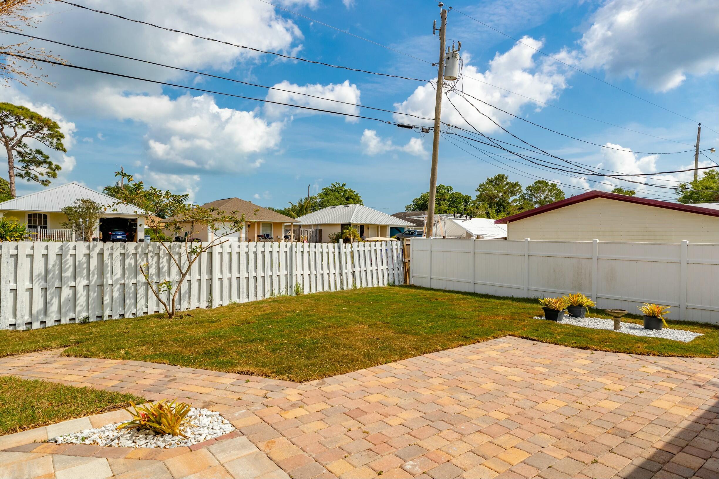 DIXIE HEIGHTS UNIT NO 1 - Residential