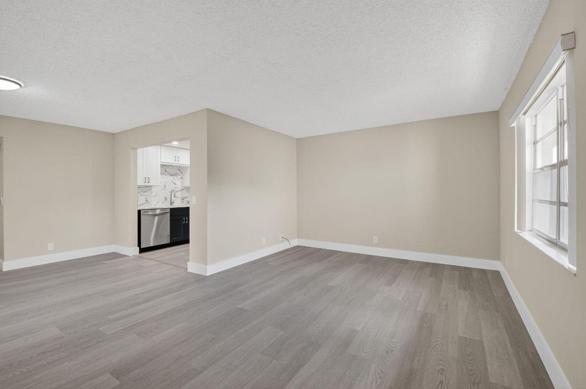 KINGS POINT NORMANDY CONDOS - Residential Lease