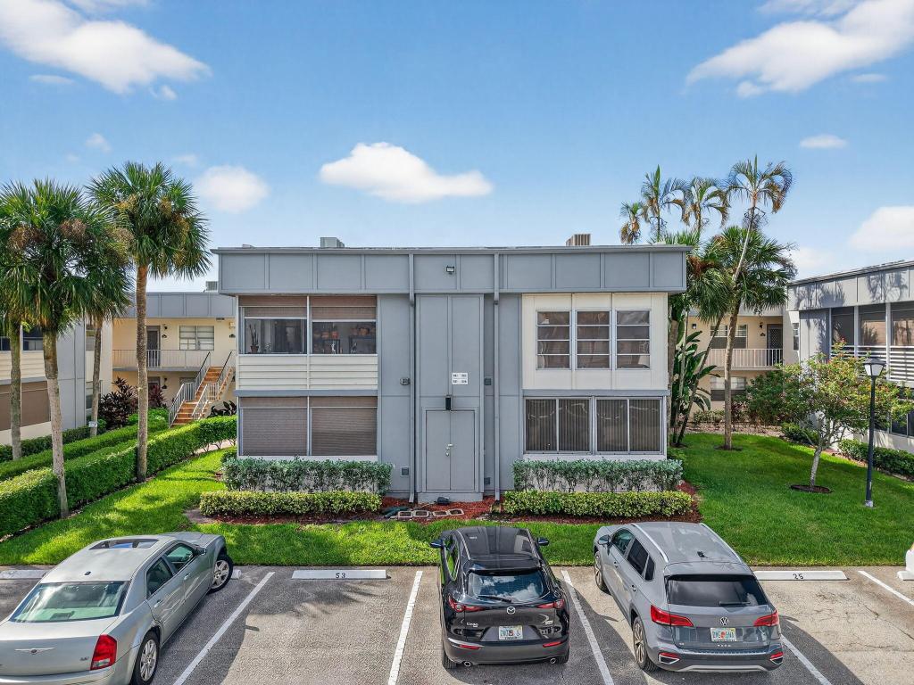 KINGS POINT NORMANDY CONDOS - Residential Lease