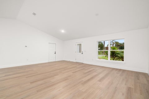 Tiny photo for 5513 SOPERA Drive, Sebring, FL 33872 (MLS # B26054129)