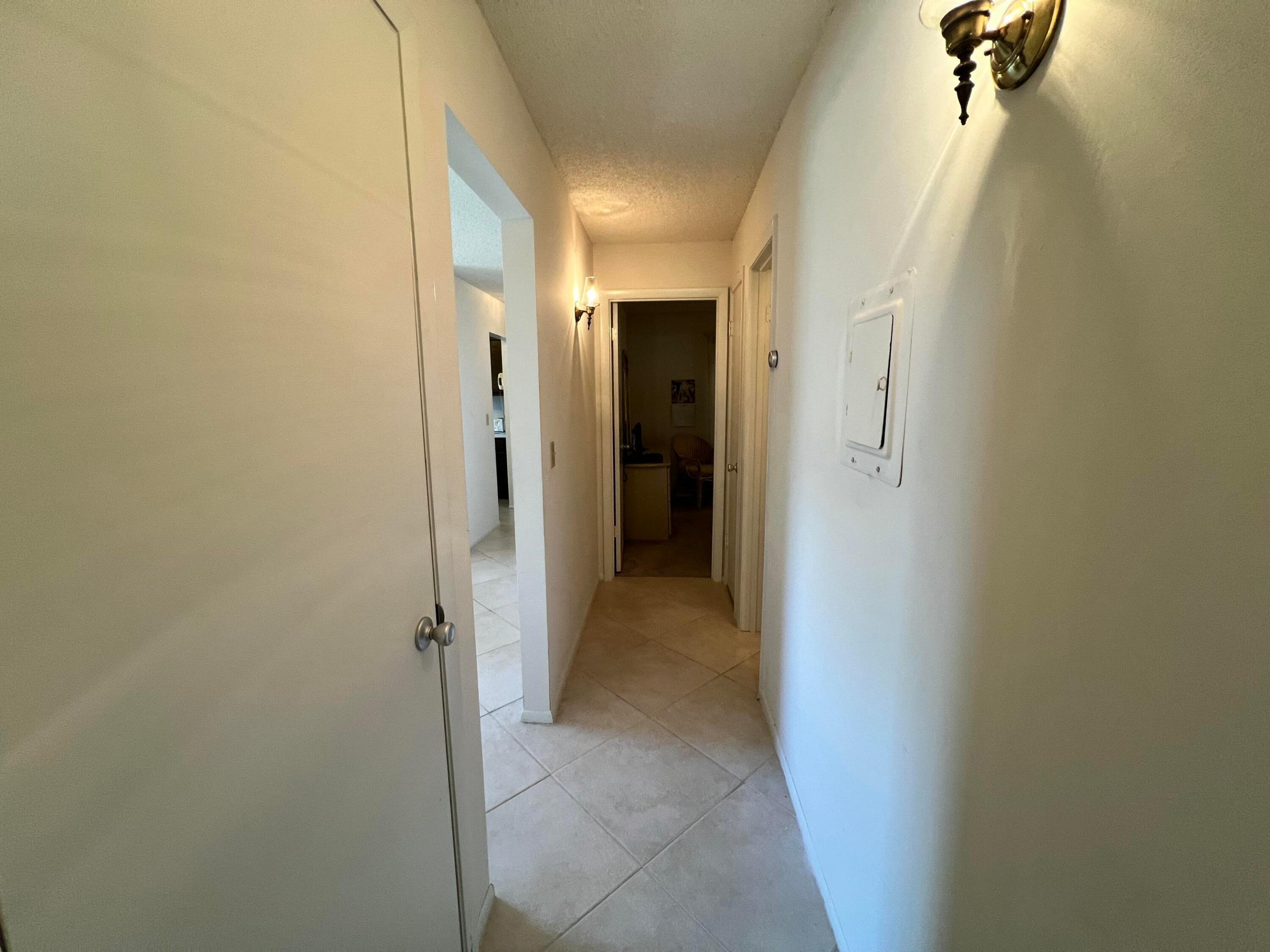 VISTA ROYALE PHASE IV BLDGS 83-111 - Residential