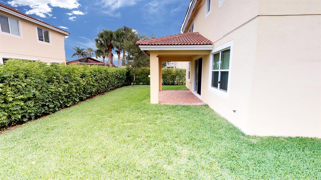 Pine Grove,River Bridge - Residential