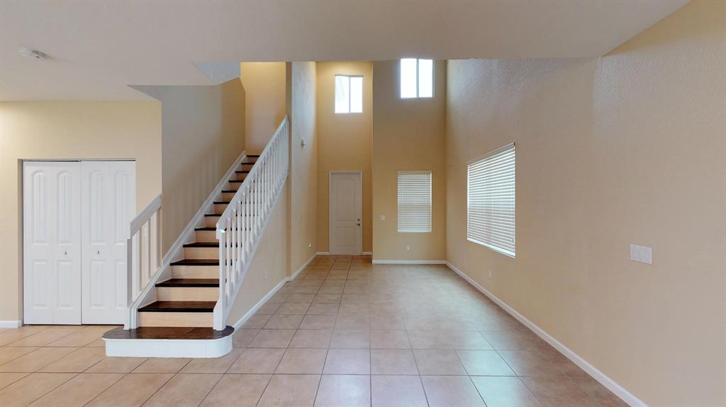 Pine Grove,River Bridge - Residential