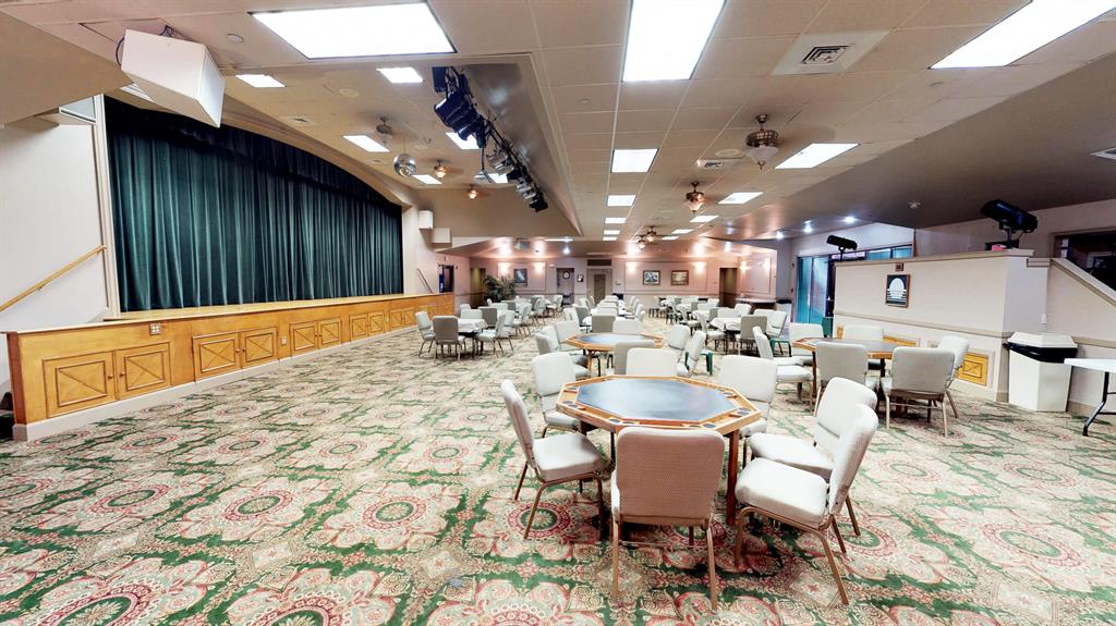 Pine Grove,River Bridge - Residential