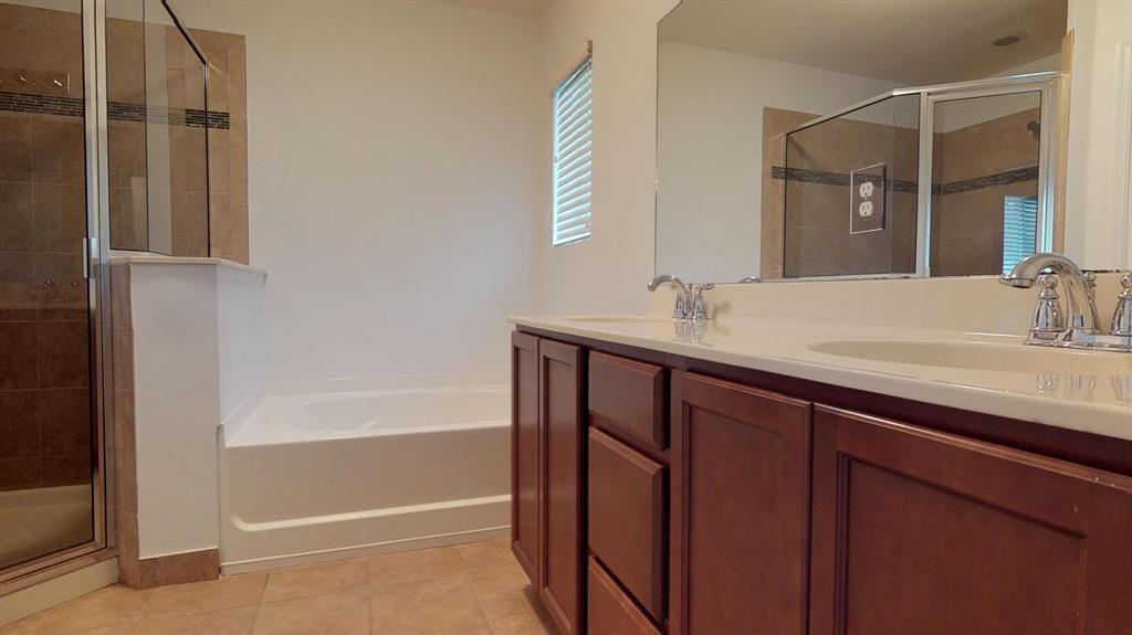 Pine Grove,River Bridge - Residential