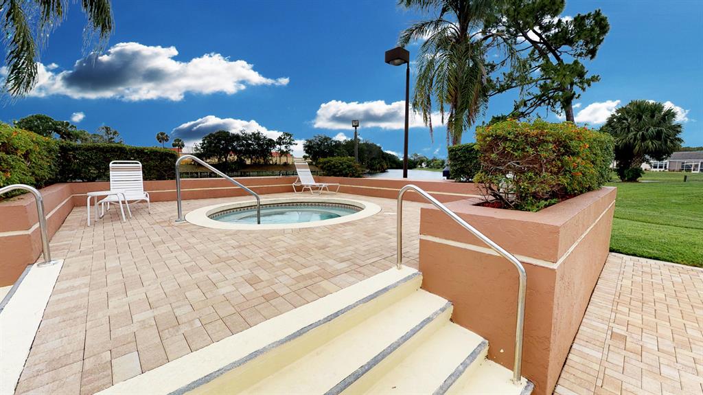 Pine Grove,River Bridge - Residential