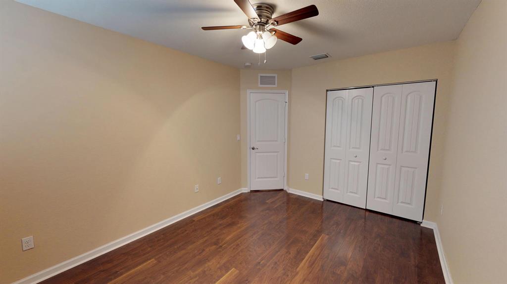 Pine Grove,River Bridge - Residential