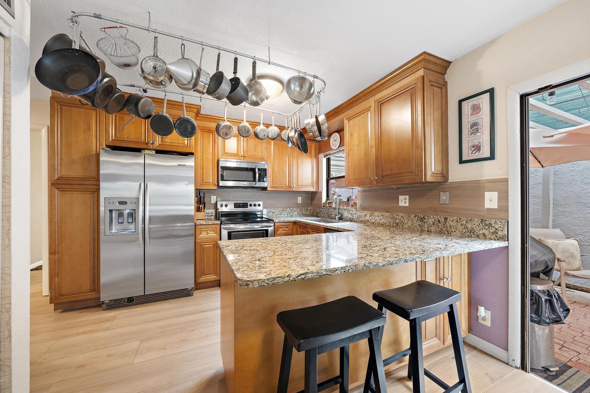 17050 Traverse Circle