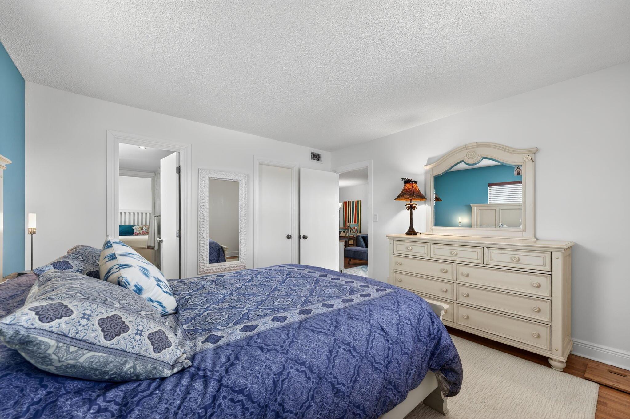 VICTORIA PARK TOWER CONDO - Residential