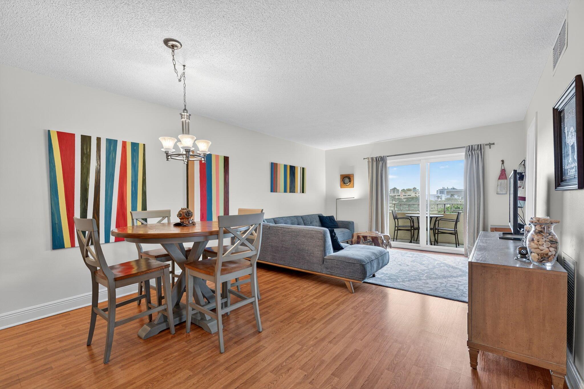 VICTORIA PARK TOWER CONDO - Residential