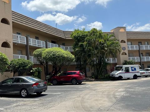9370 Sunrise Lakes Blvd 209 Sunrise FL 33322