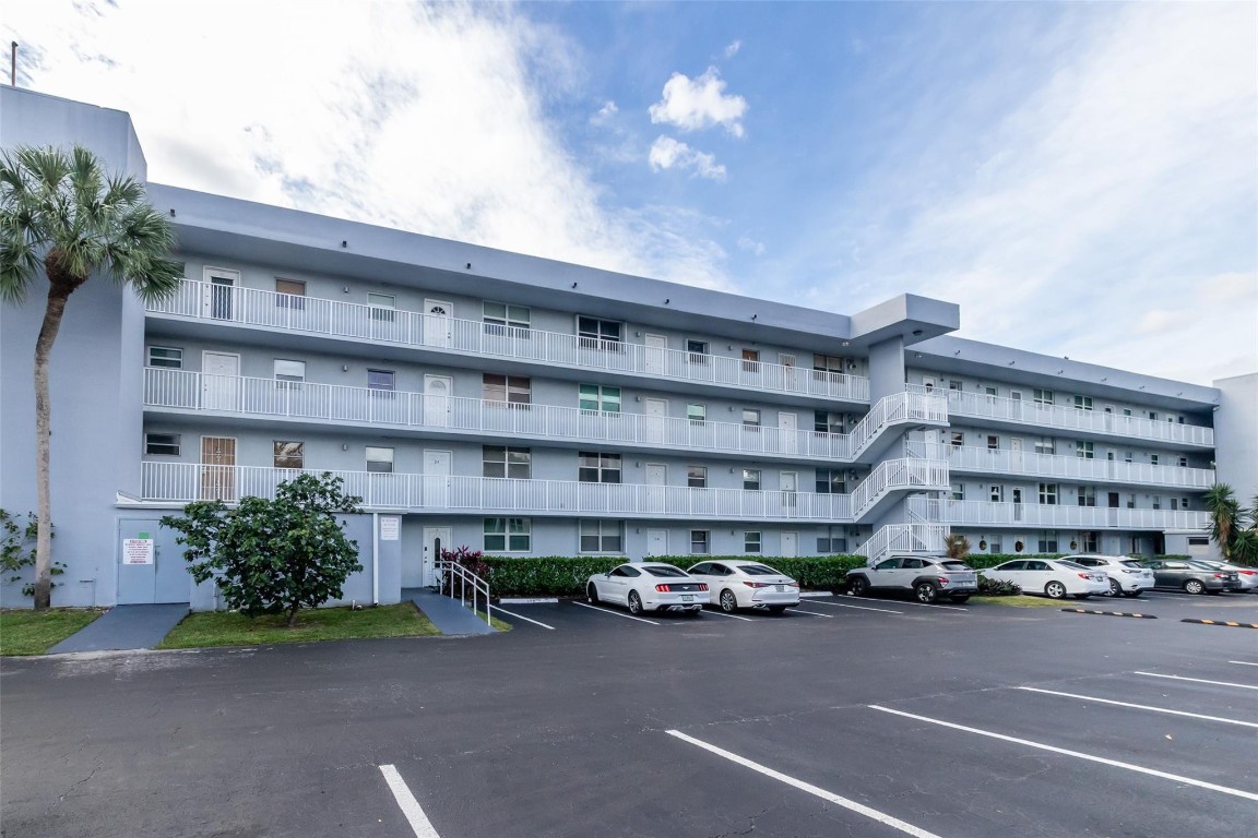 Royal Park Condo - Residential