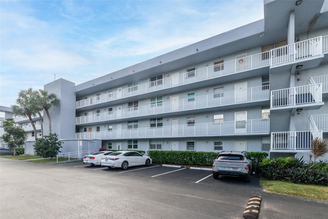 Royal Park Condo - Residential