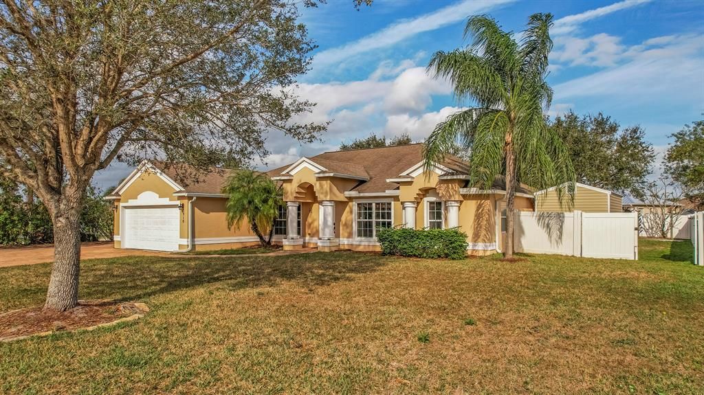 Photo of 2910 Serenity Circle S, Fort Pierce, FL 34981 (MLS # R10860273)