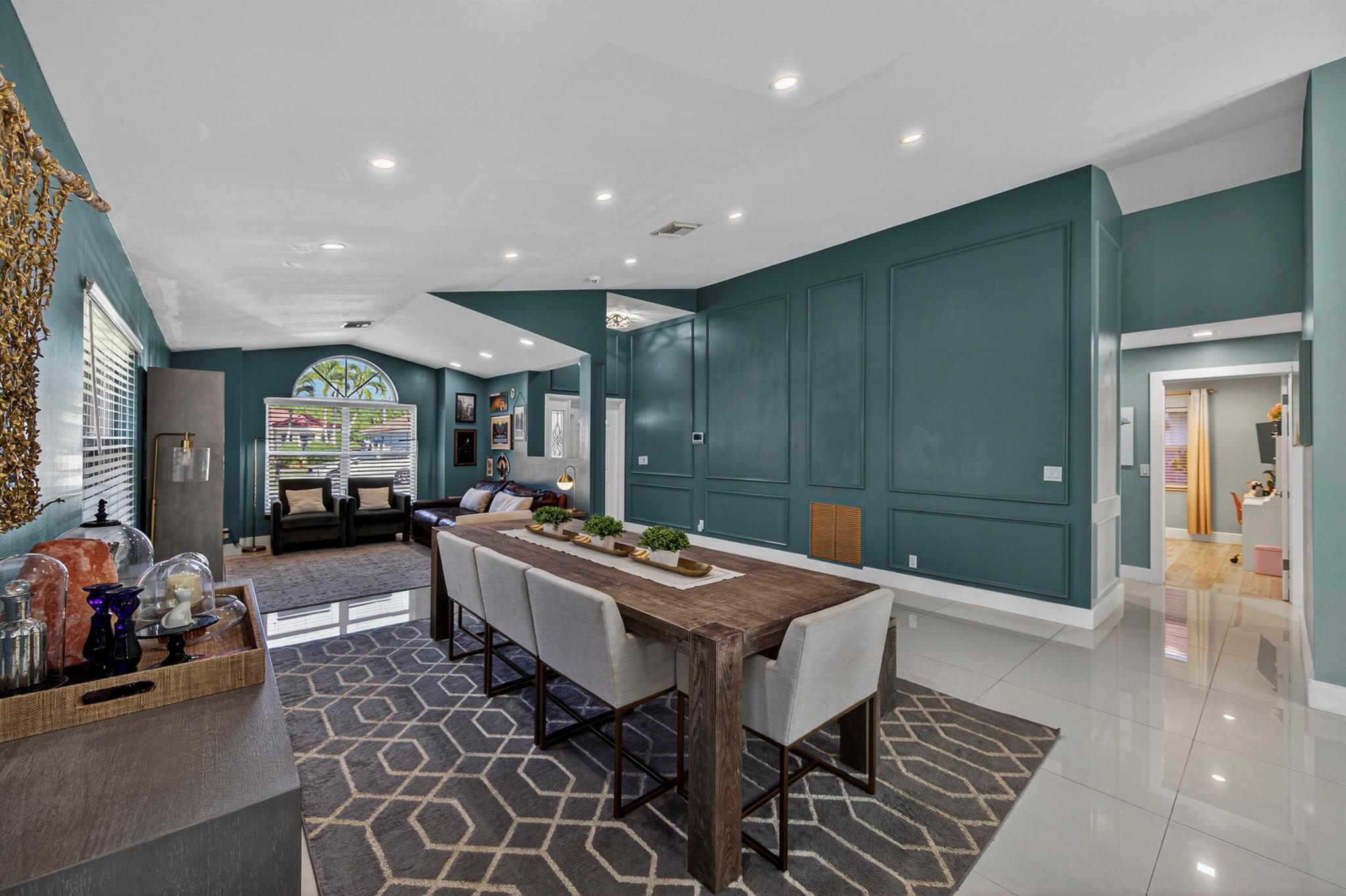 RAINBOW LAKES TR E - Residential