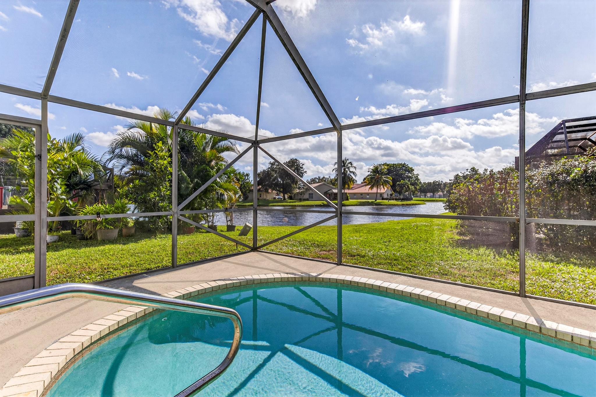 RAINBOW LAKES TR E - Residential