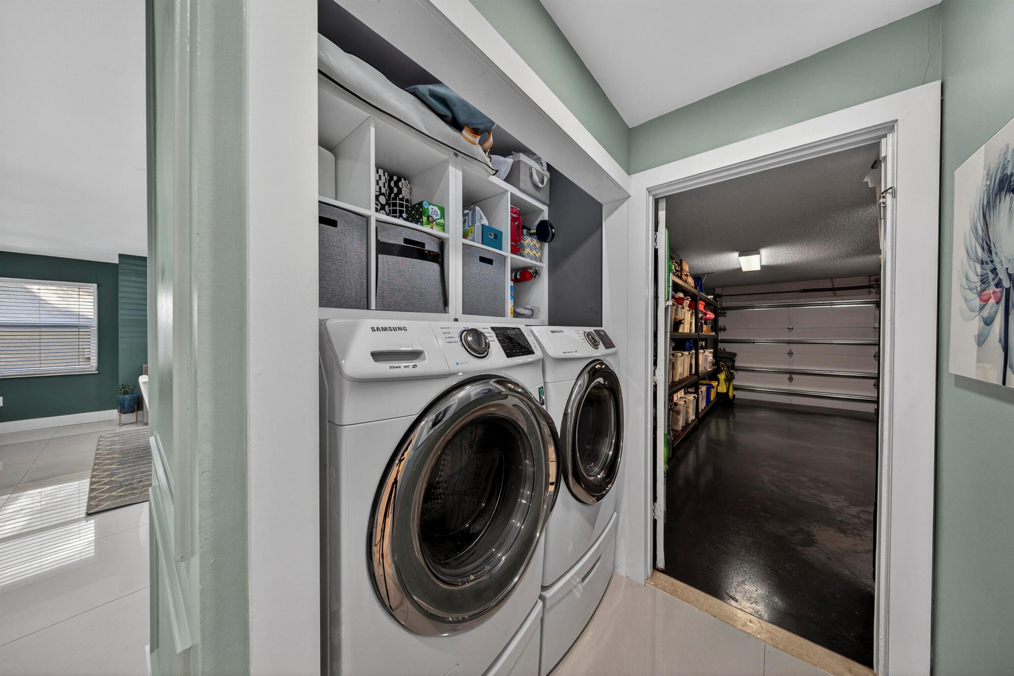 RAINBOW LAKES TR E - Residential