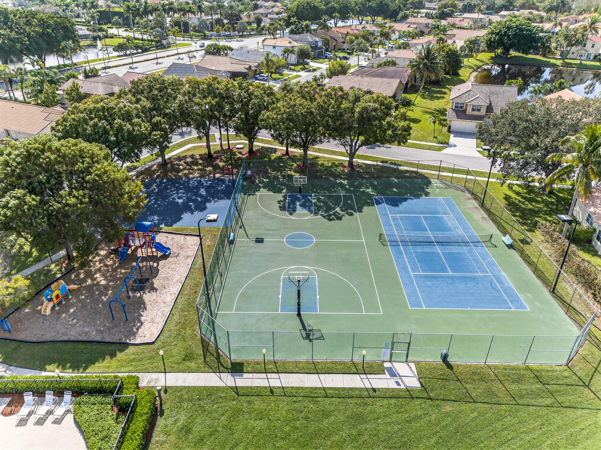 RAINBOW LAKES TR E - Residential