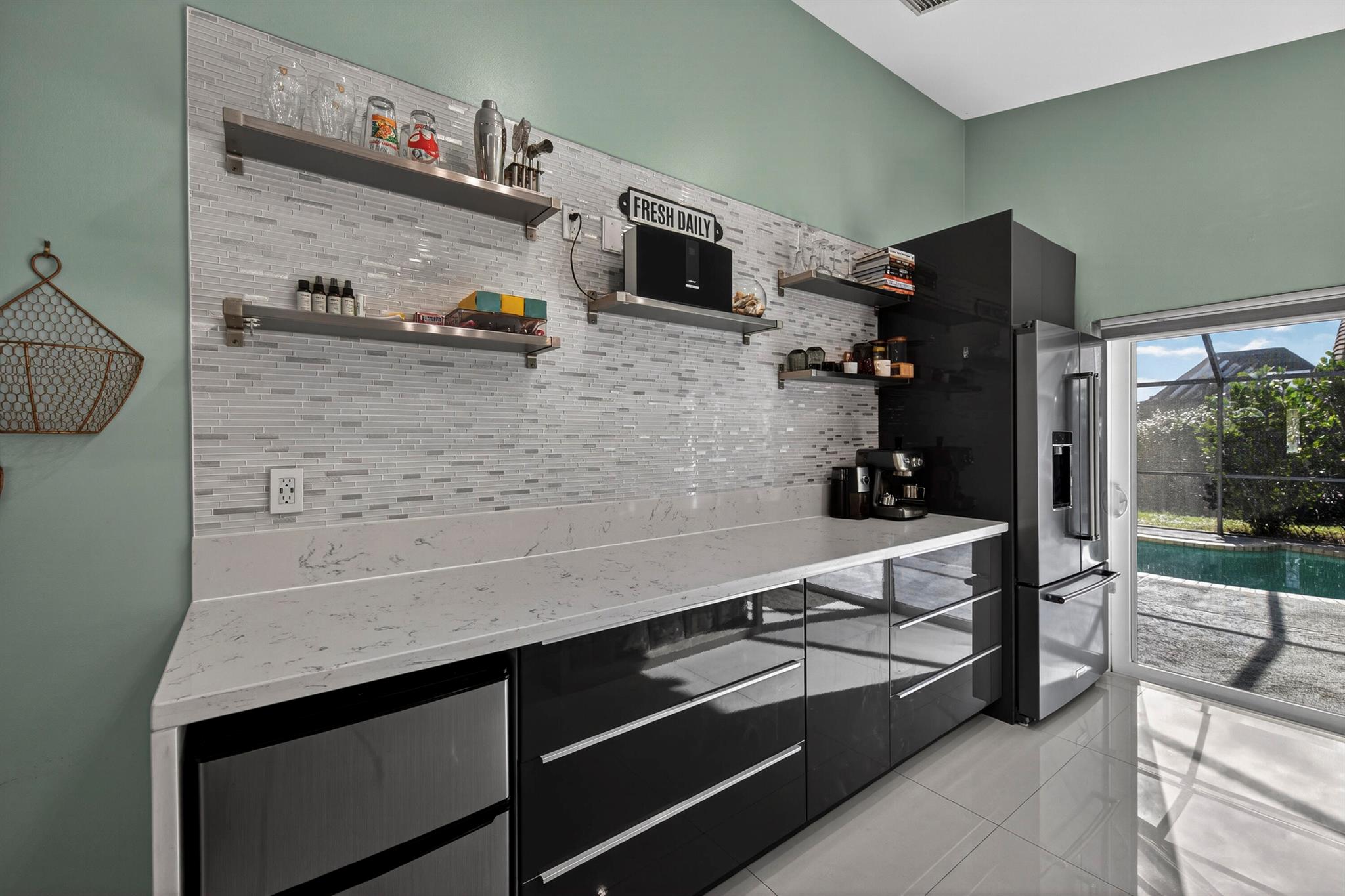 RAINBOW LAKES TR E - Residential