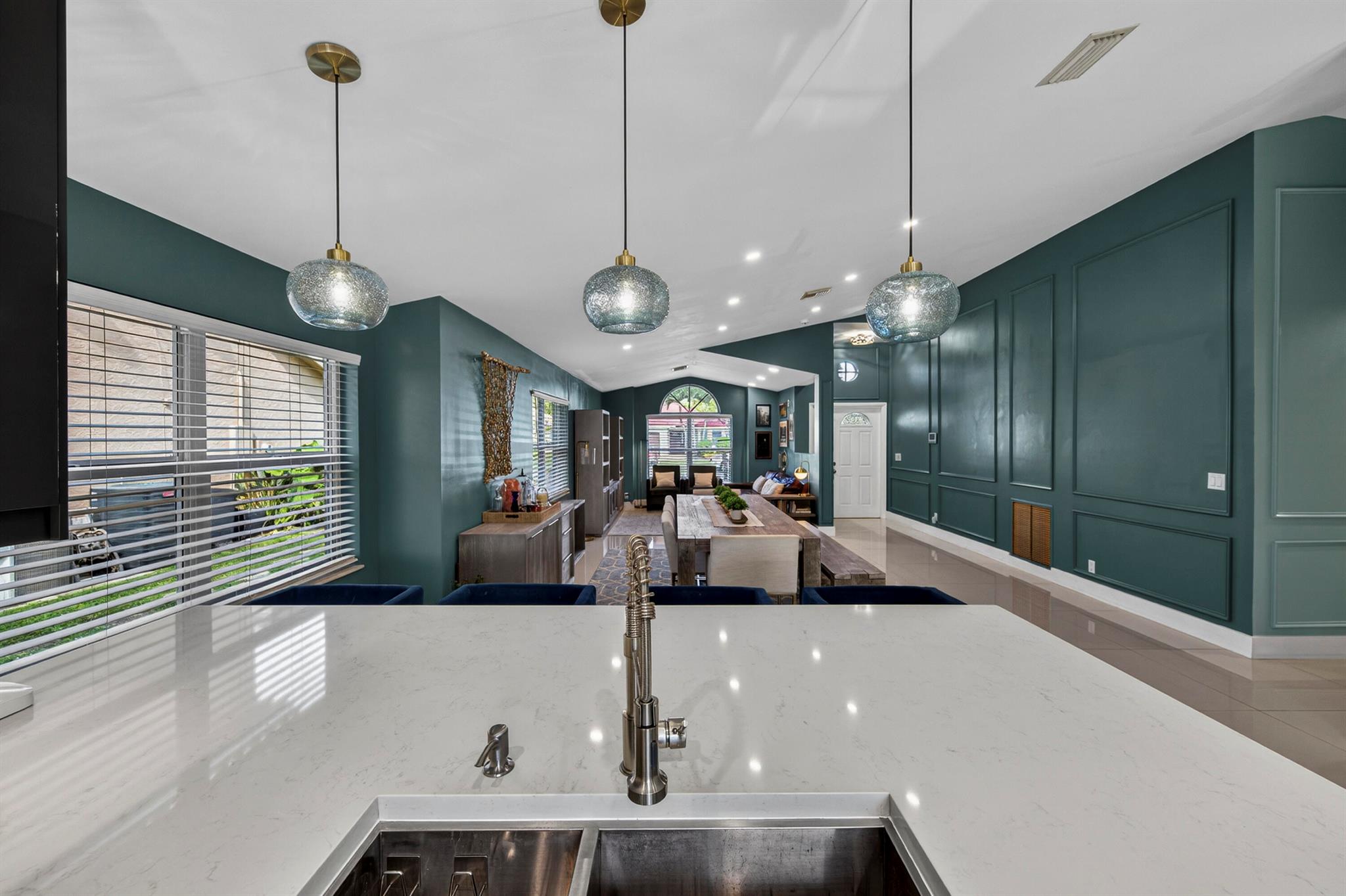 RAINBOW LAKES TR E - Residential