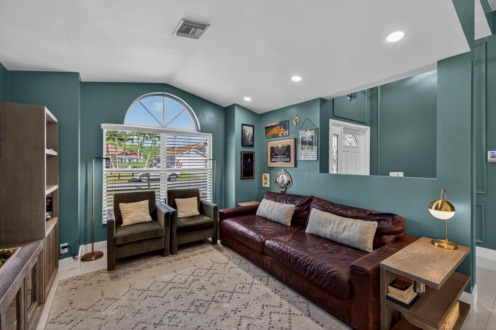 RAINBOW LAKES TR E - Residential