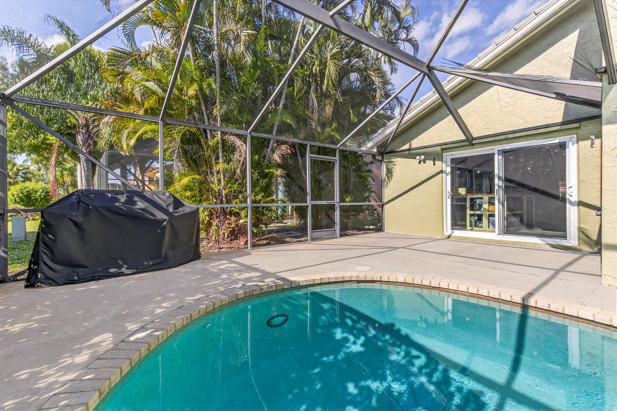 RAINBOW LAKES TR E - Residential