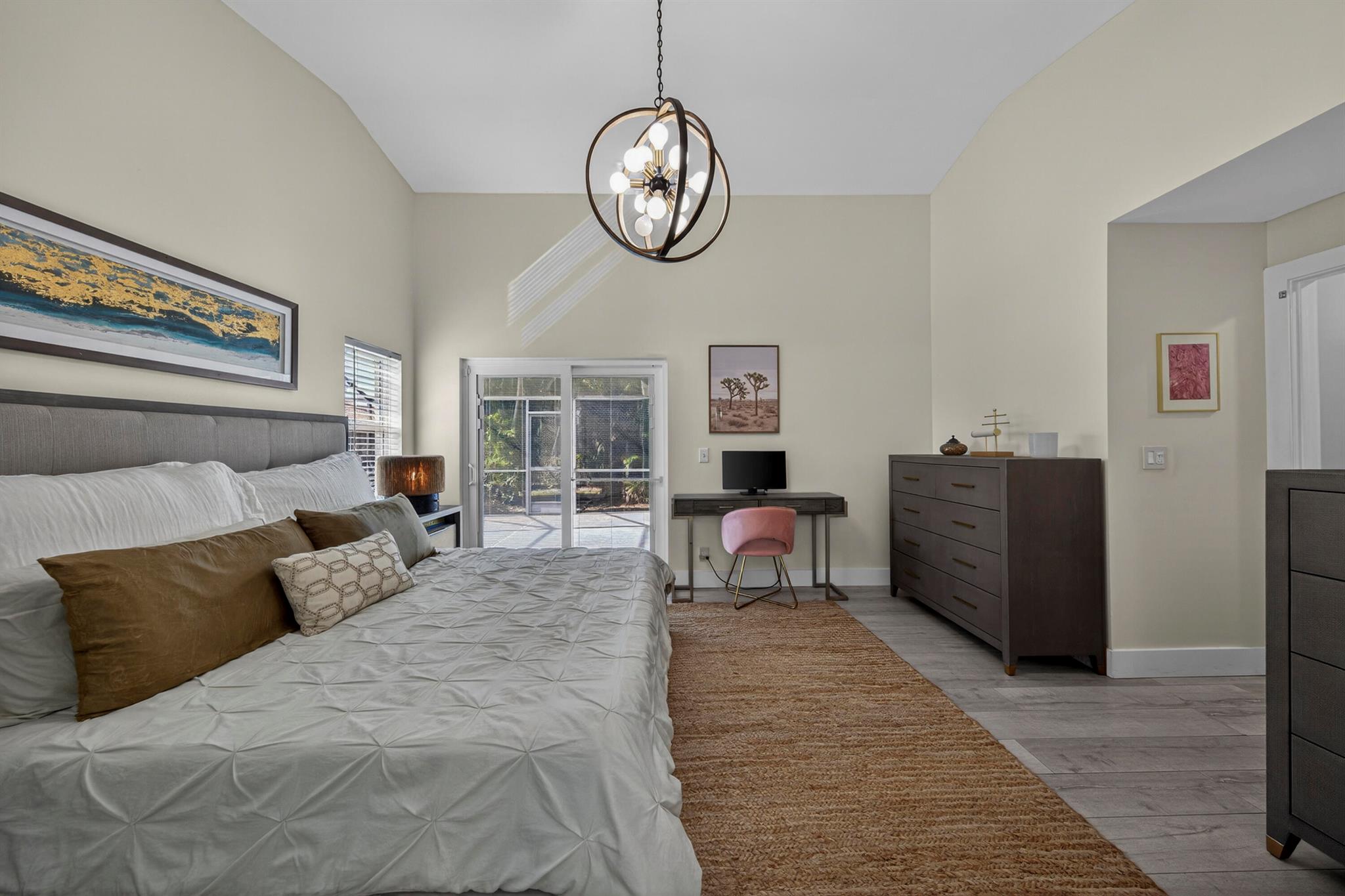 RAINBOW LAKES TR E - Residential