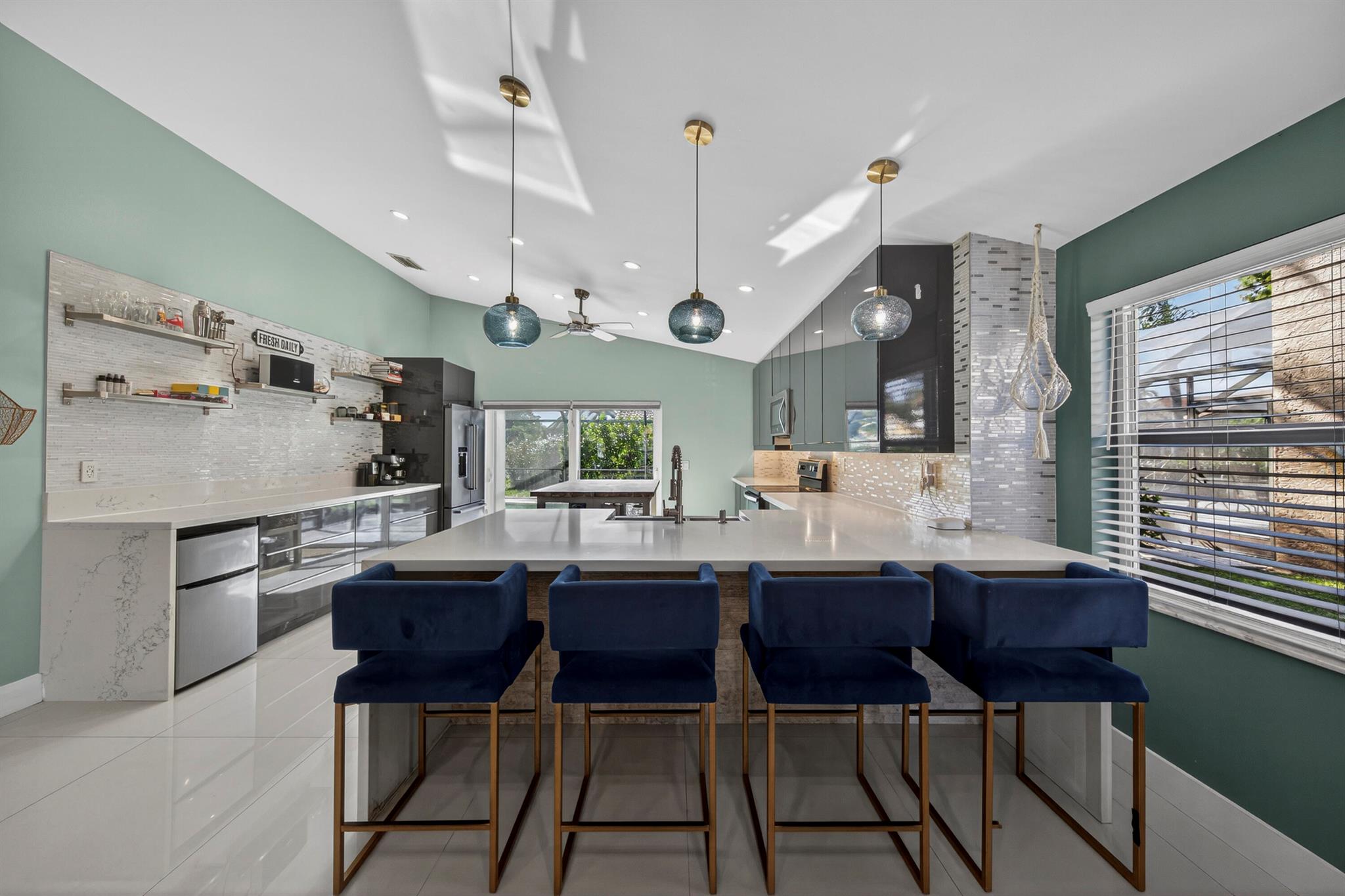 RAINBOW LAKES TR E - Residential