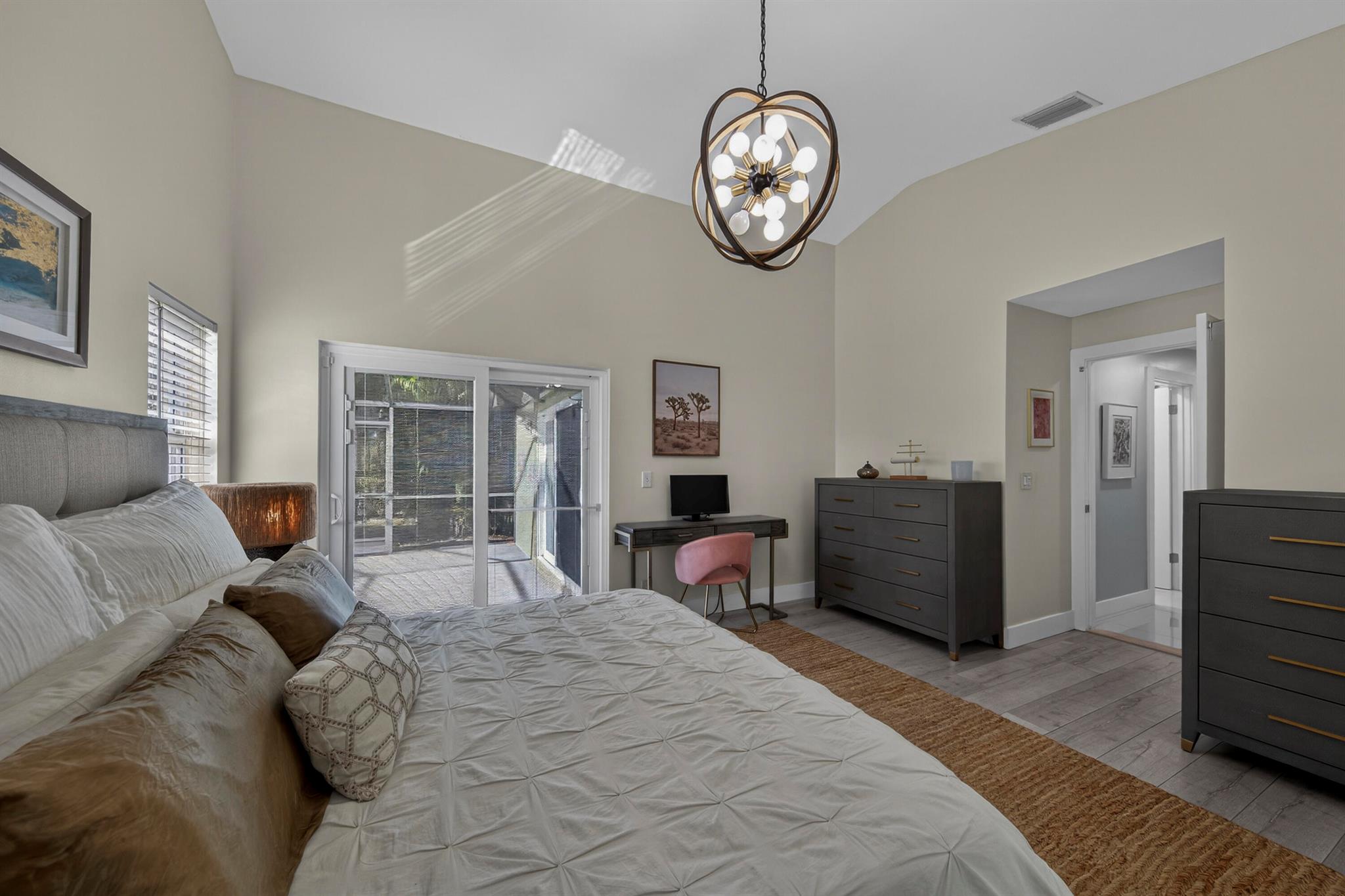 RAINBOW LAKES TR E - Residential