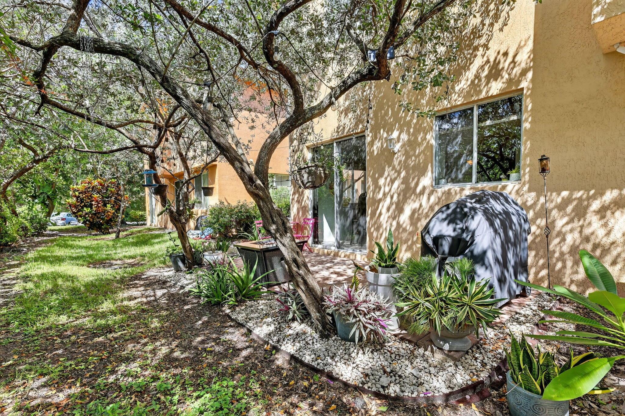SIERRA BAY - Residential